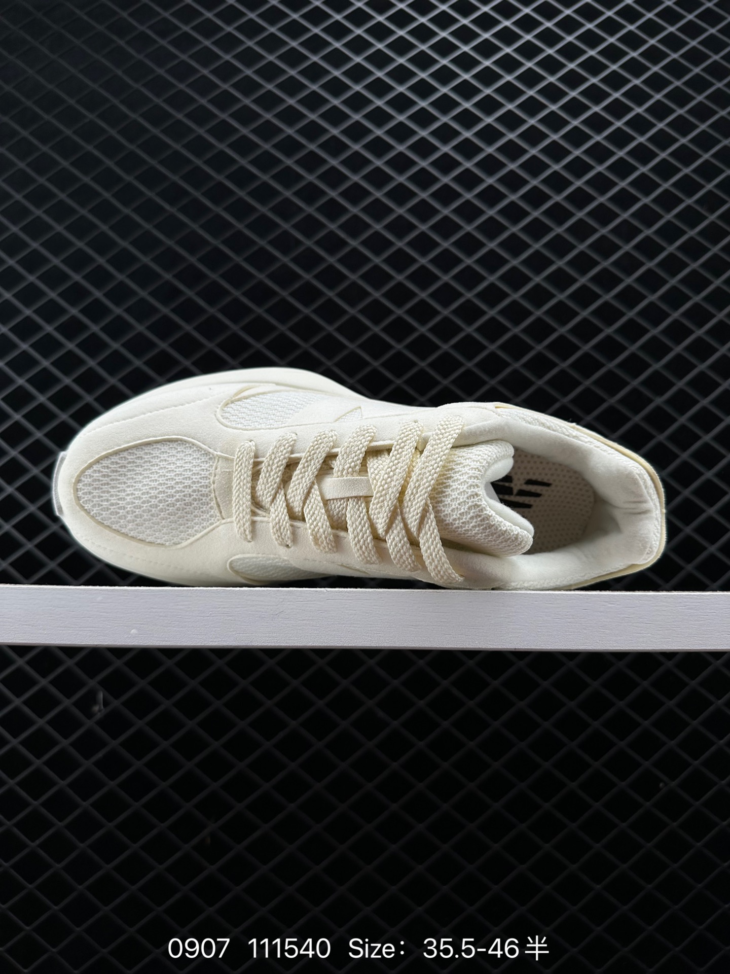 New Balance  UWRPOBGC